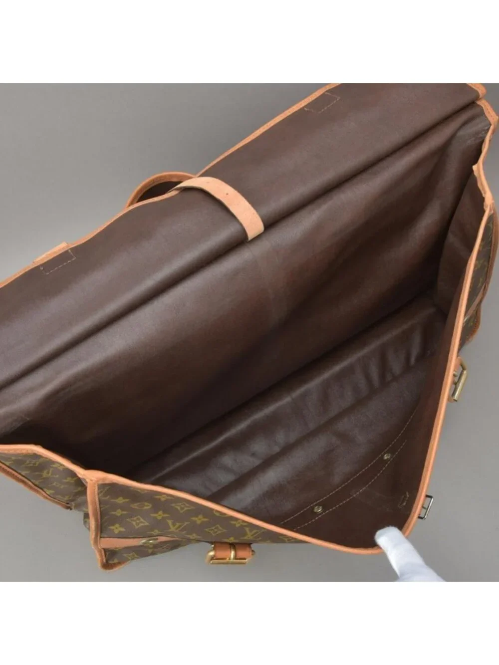 Louis Vuitton Sac Claver Gibier Boston Bag Monogram